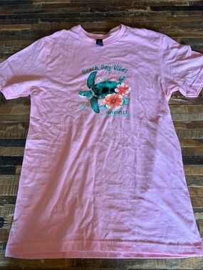 Gildan Pink Short-Sleeve Tee with Turtle & Floral Graphic